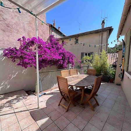 Maison Dans Les Rues Pietonnes Du Vieux Hyères Esterno foto